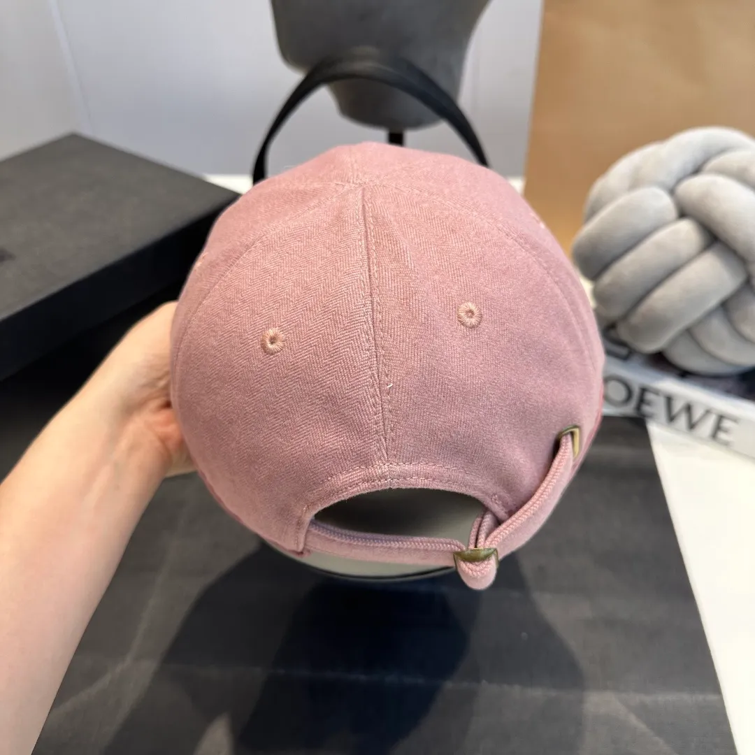 P70 Croxin's new brushed autumn baseball cap, the shape of the hat is super correct, the same style for men and women